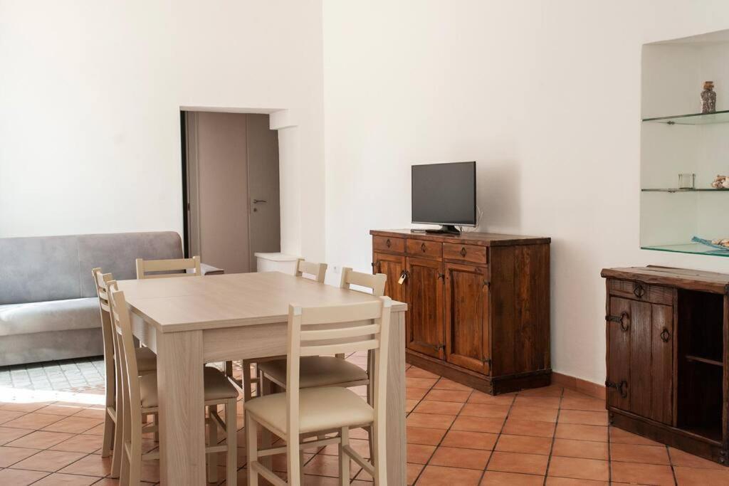 Leopardi Apartment 7 อาลเกโร ภายนอก รูปภาพ