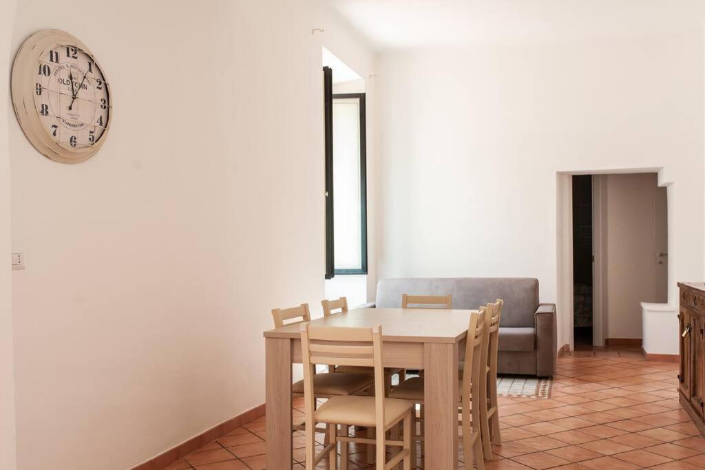 Leopardi Apartment 7 อาลเกโร ภายนอก รูปภาพ